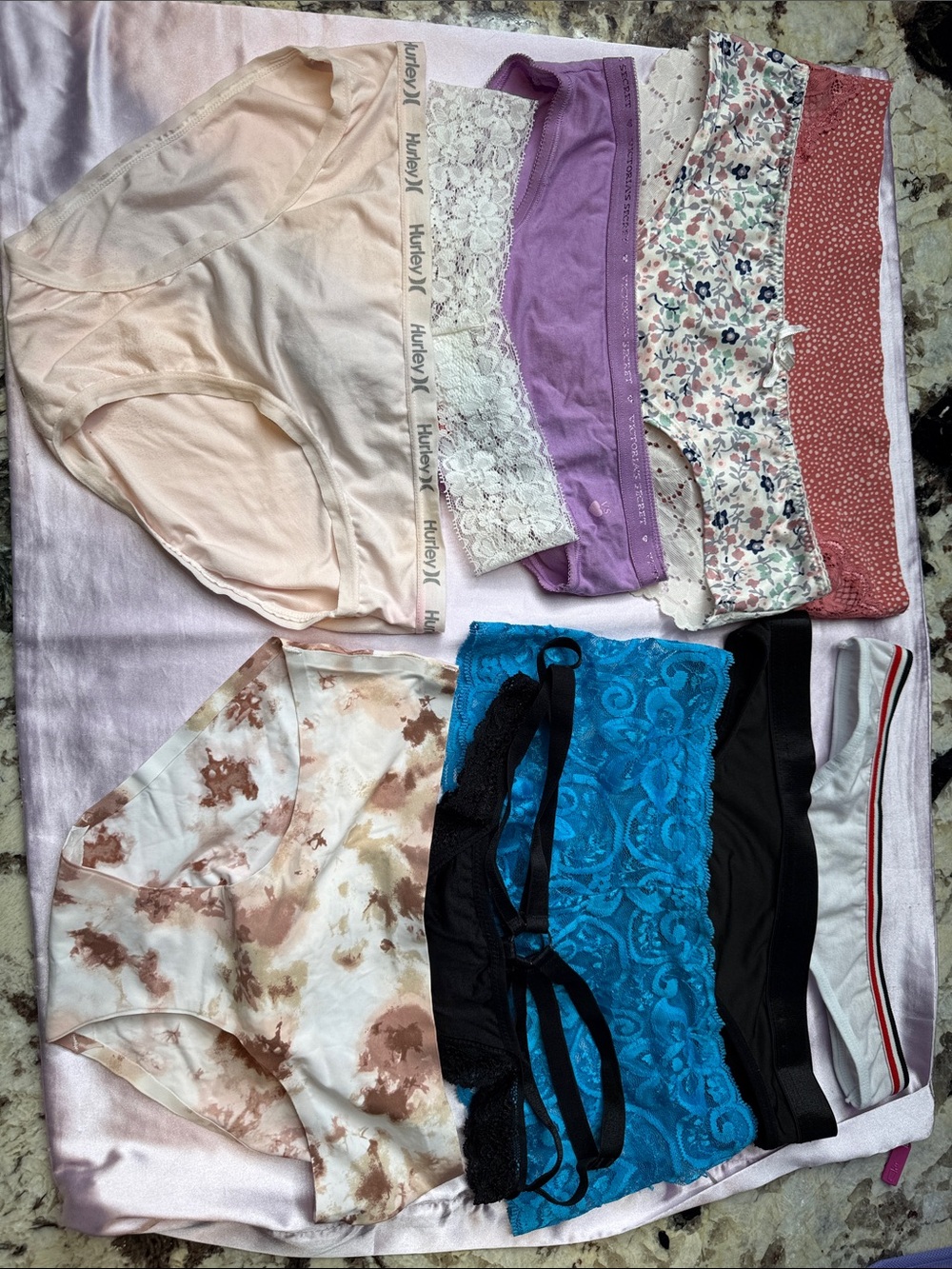 Bundle of 10 panties